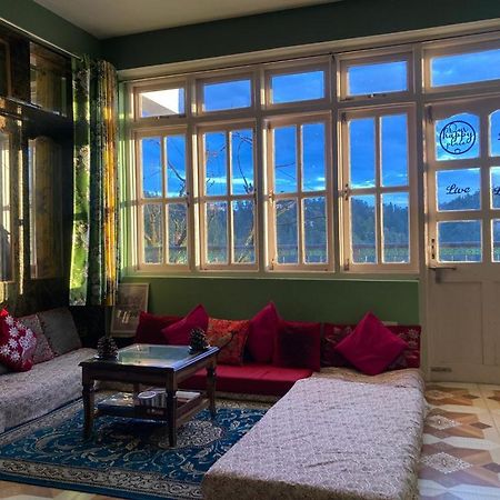 Zu-Zu Hostels Shimla Bagian luar foto