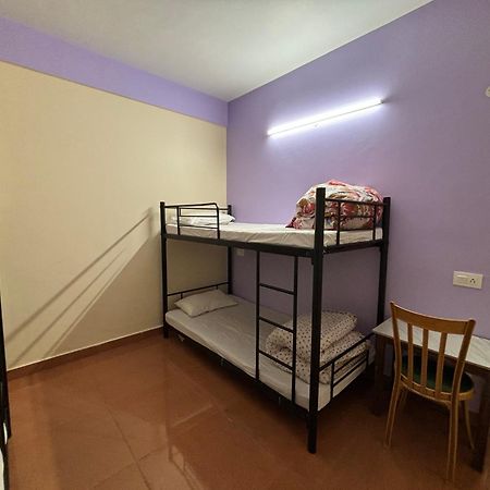 Zu-Zu Hostels Shimla Bagian luar foto