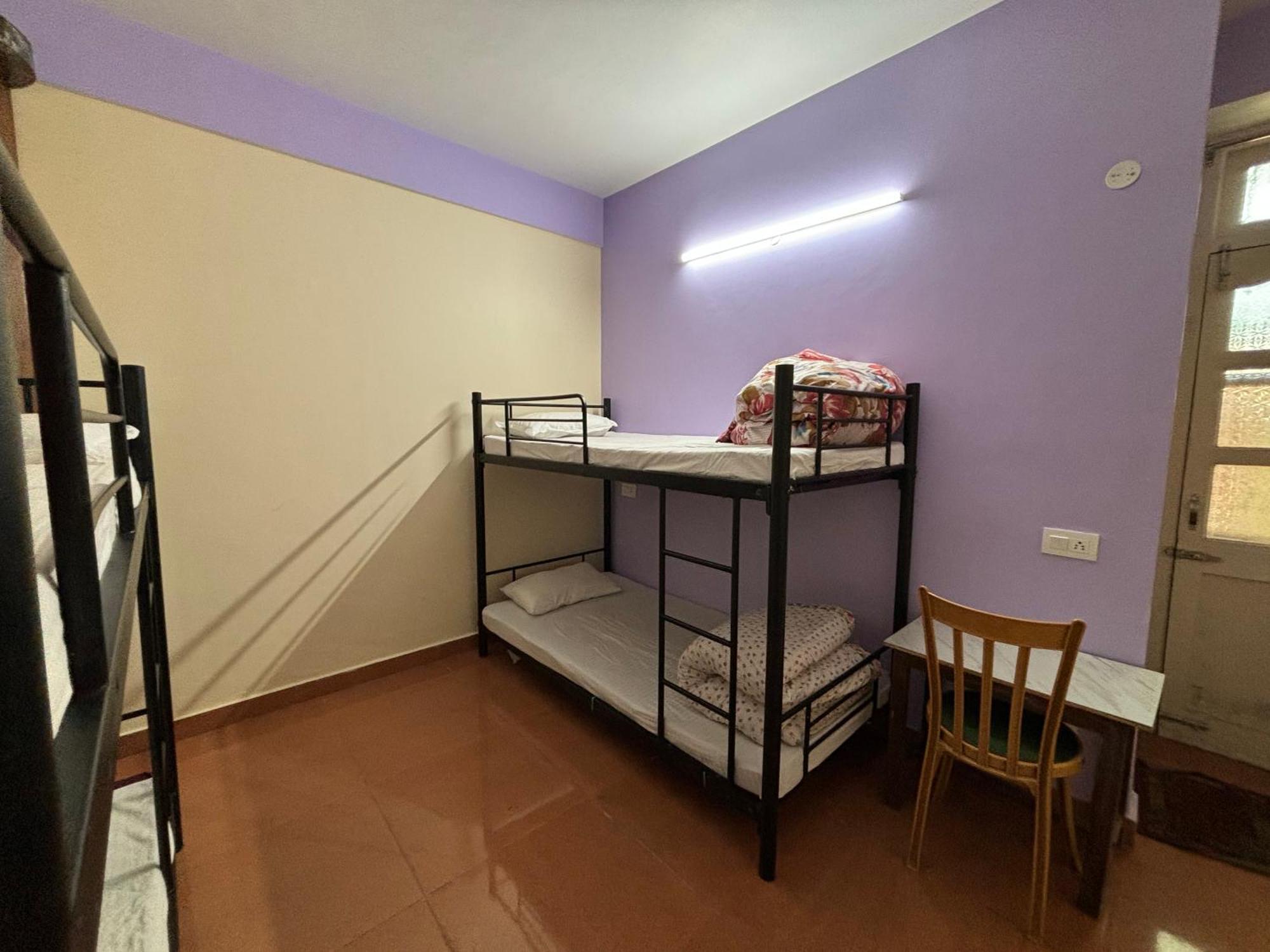 Zu-Zu Hostels Shimla Bagian luar foto